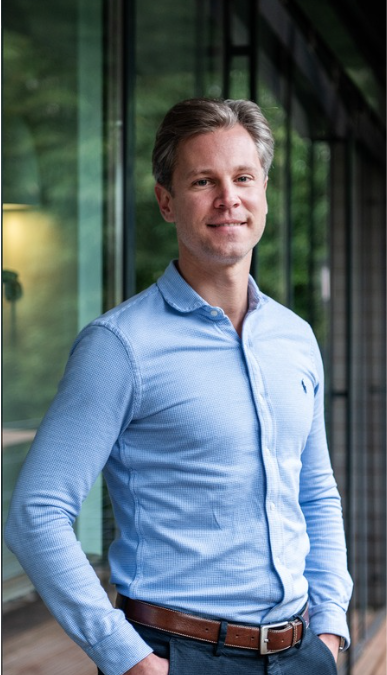 ZOOM sur les urologues du Centre d&rsquo;urologie Lyon Ouest : Le Dr PEILLERON Nicolas